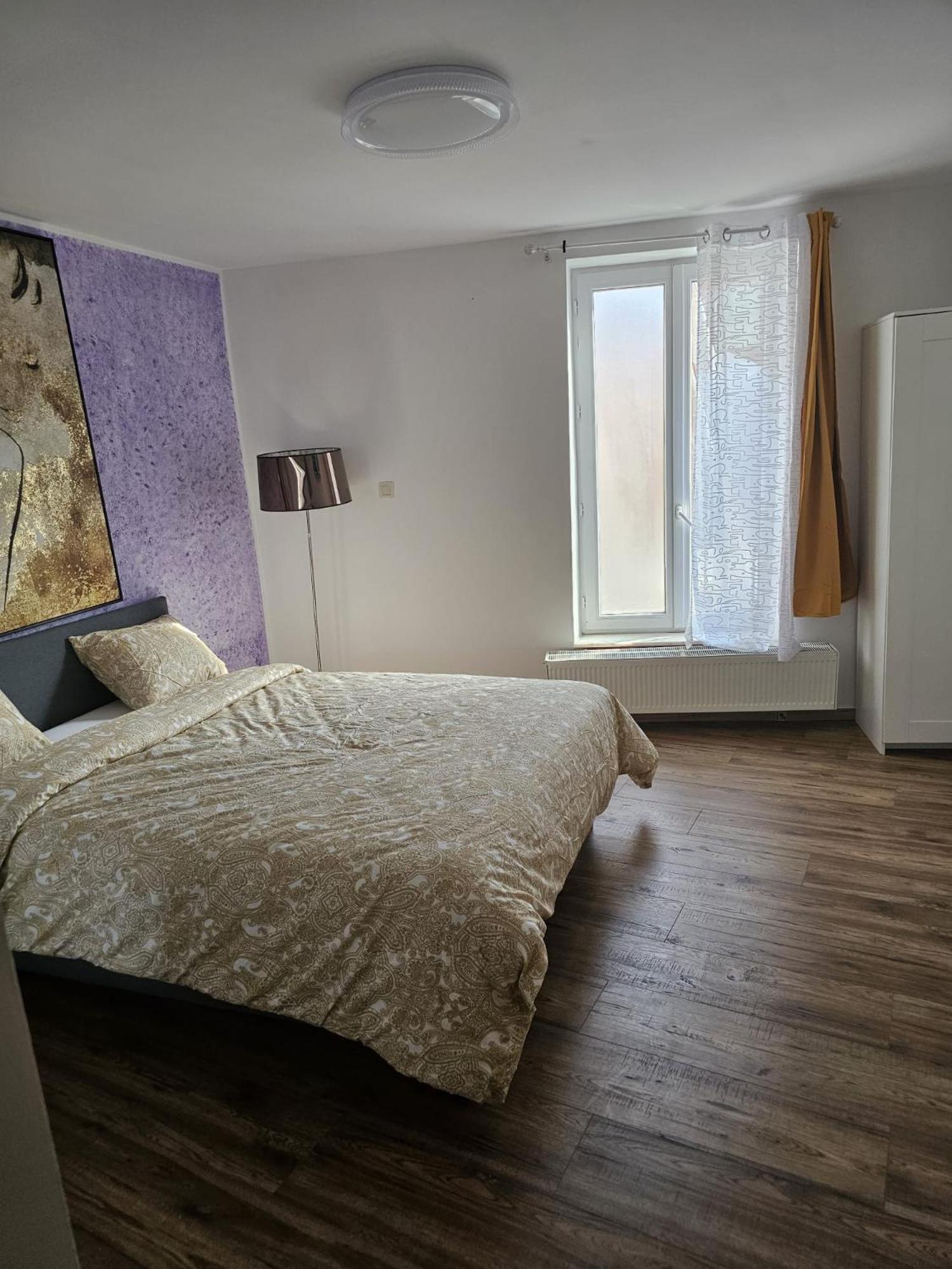 Magnifique Appartement A Mons Bagian luar foto